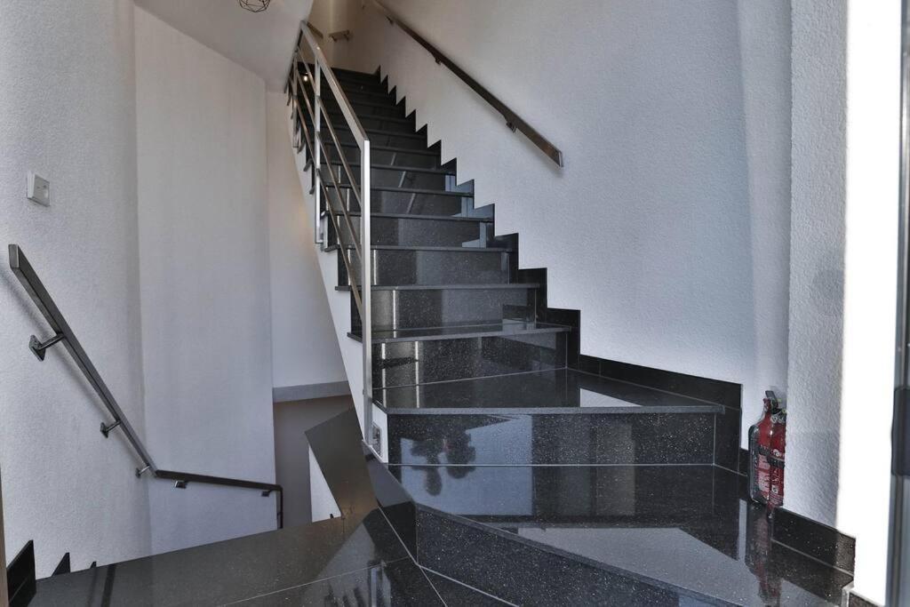 Ferienwohnung-Weinstadt Exteriér fotografie
