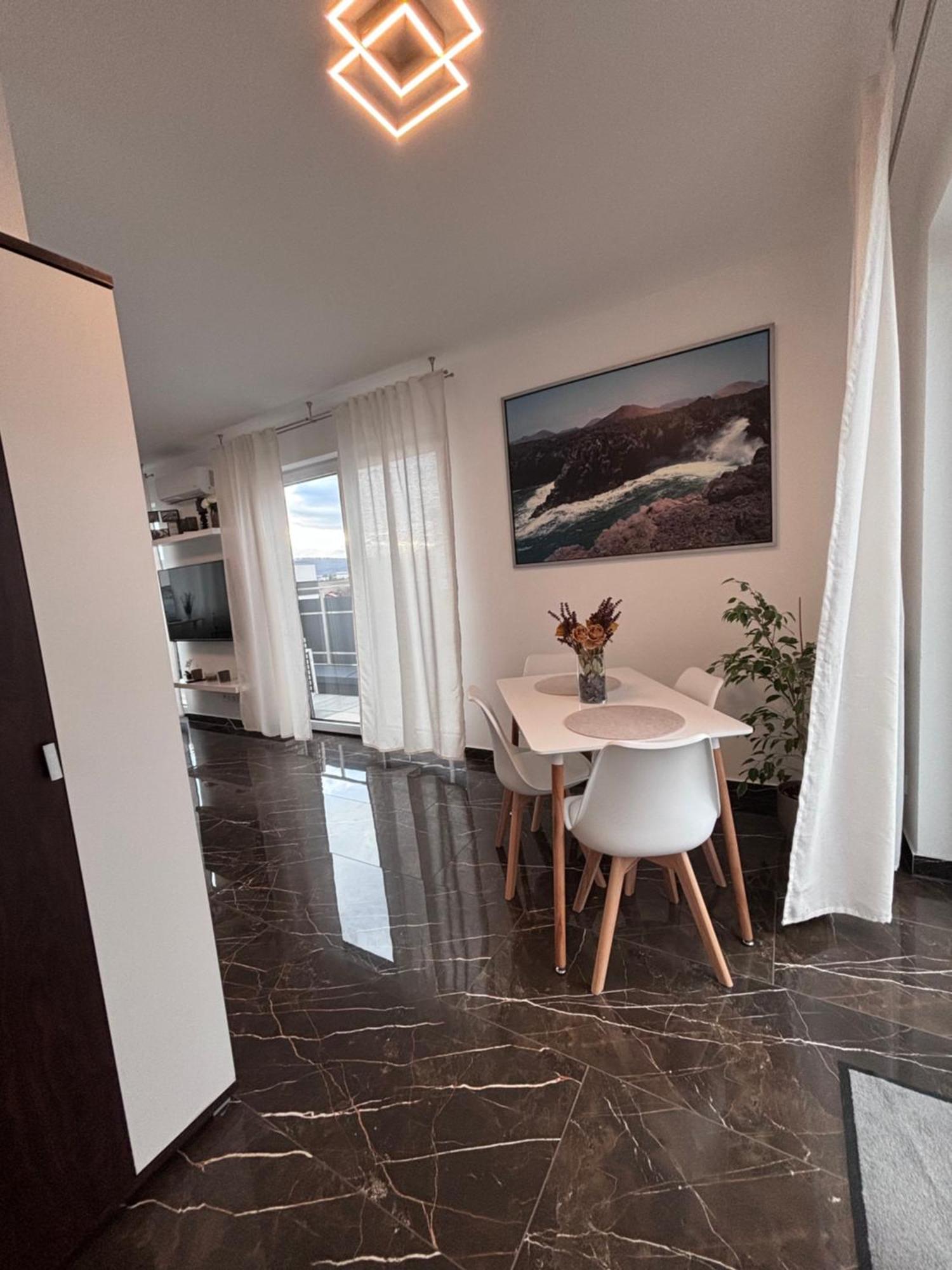 Ferienwohnung-Weinstadt Exteriér fotografie